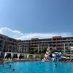 Private 49 In Prestige Apartment *