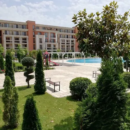 Private 49 In Prestige Apartment